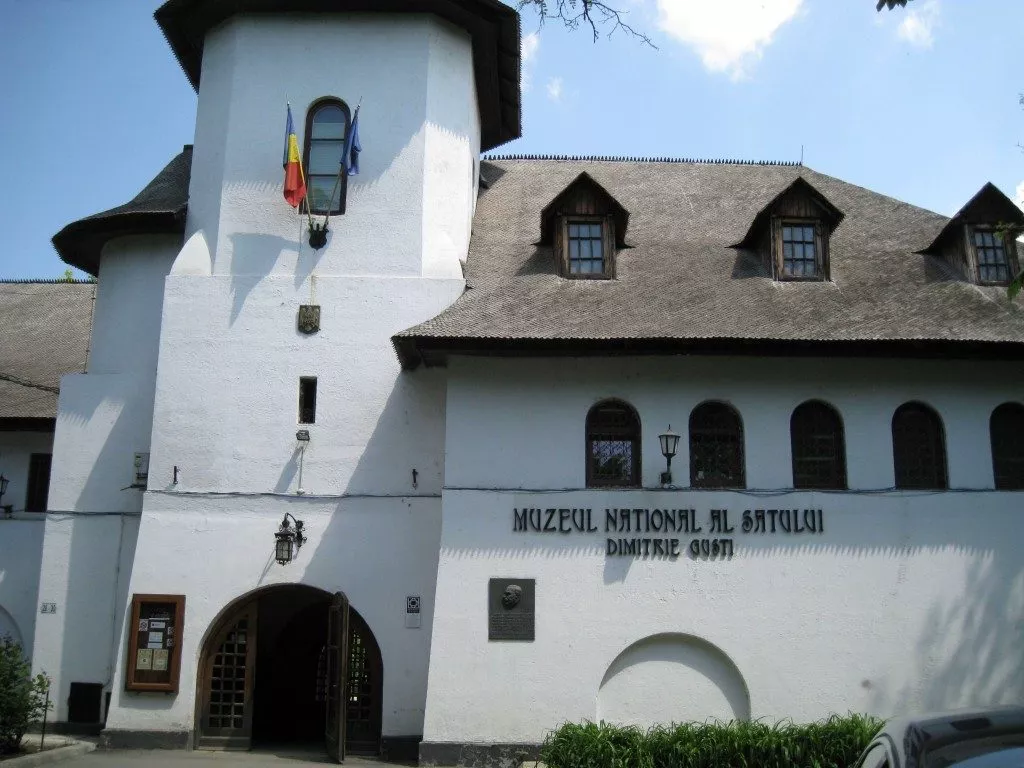 muzeul naţional al satului